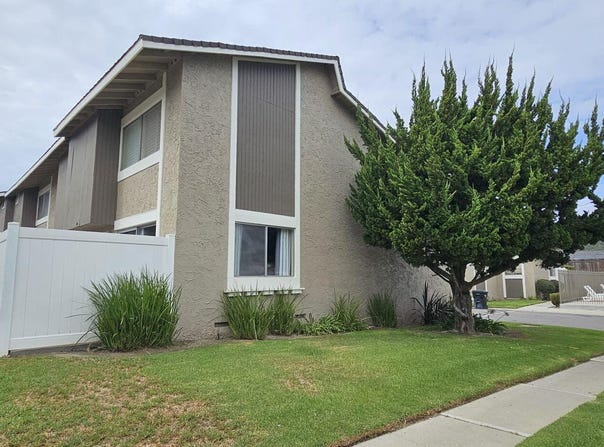 10 Bahia Circle, Santa Paula, CA 93060