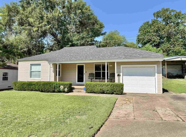 1909 S Garrett St., Marshall, TX 75670