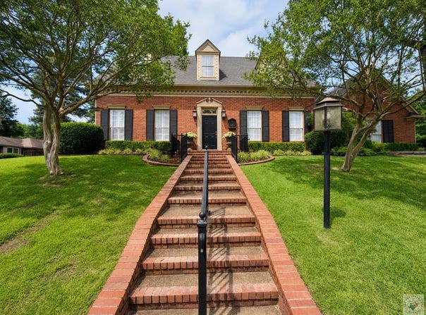 6105 Pleasant Ln, Texarkana, TX 75503