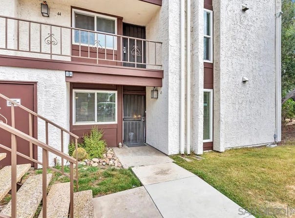 6878 Navajo Rd, San Diego, CA 92119