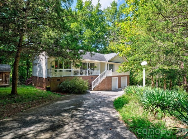 319 Don Mccarter Drive, Clover, SC 29710