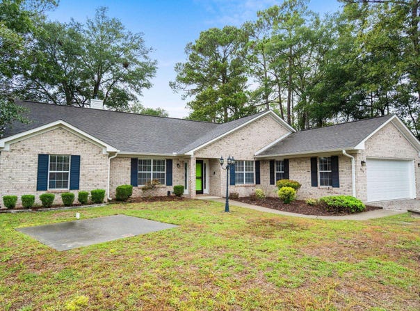822 Holly Sands Blvd., Little River, SC 29566
