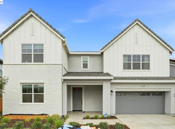 3039 Paxton Ct, Lathrop, CA 95330
