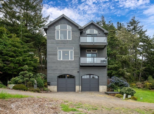 5015 GRAND Ave, Oceanside, OR 97134