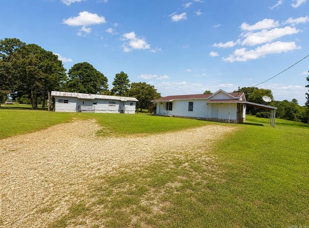 5432 Point View Road, Benton, AR 72019