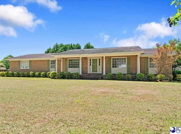 308 Cleveland St., Mullins, SC 29574
