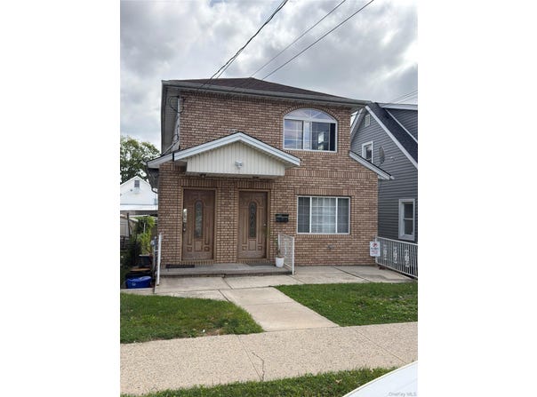 145-59 222nd Street, Springfield Gardens, NY 11413