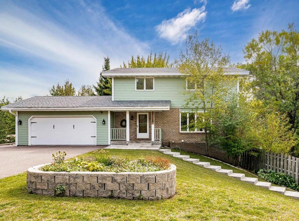 2524 Providence Rd, Duluth, MN 55811