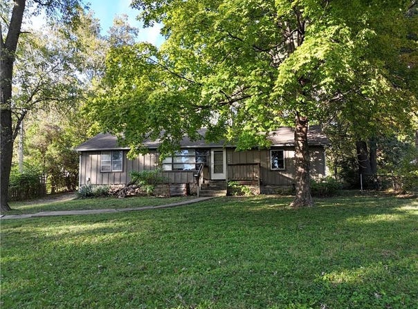 9318 E 79th Street, Raytown, MO 64138