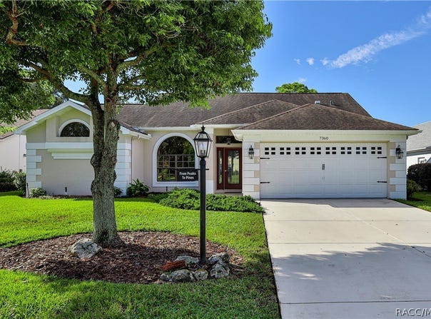 7360 Clearmeadow Drive, Spring Hill, FL 34606