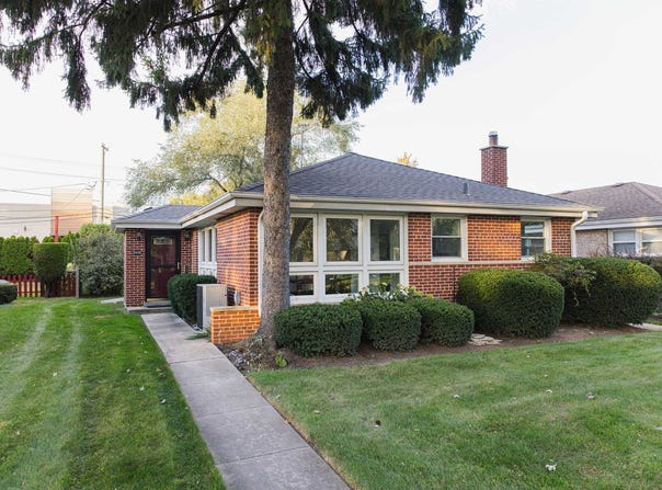 4440 Palma Place, Skokie, IL 60076