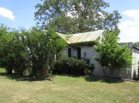 4050 WHITE MARSH Road, Wakefield, VA 23888