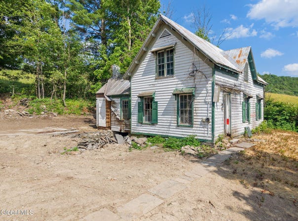 132 Debar Hill Road, Middleburgh, NY 12122