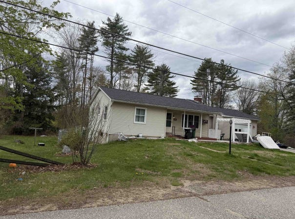 30 Hampshire Drive, Franklin, NH 03235
