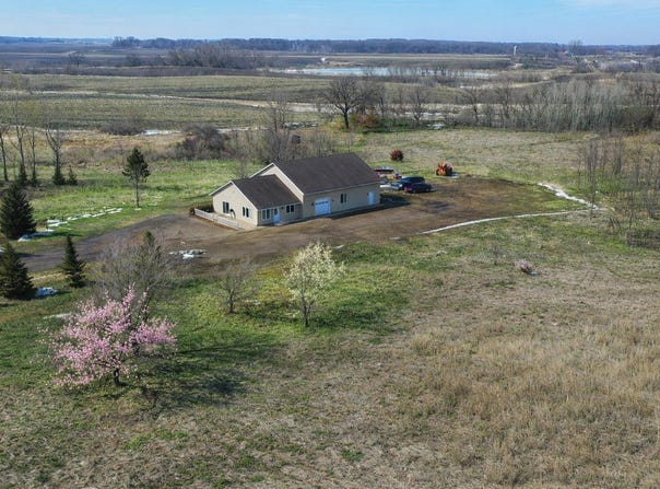 4595 Cotton Tail Lane NW, Alexandria, MN 56308