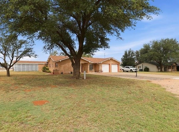 2201 NE 101, Andrews, TX 79714