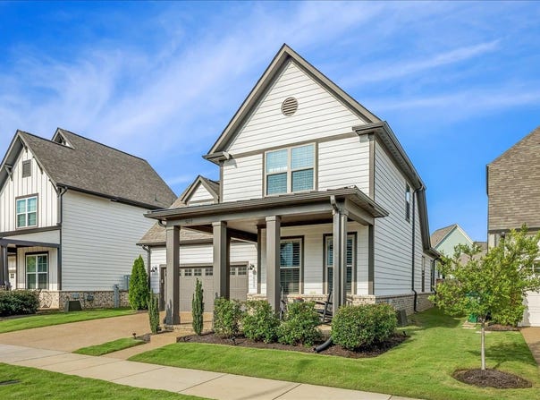5655 ARDSLEY Dr E, Arlington, TN 38002