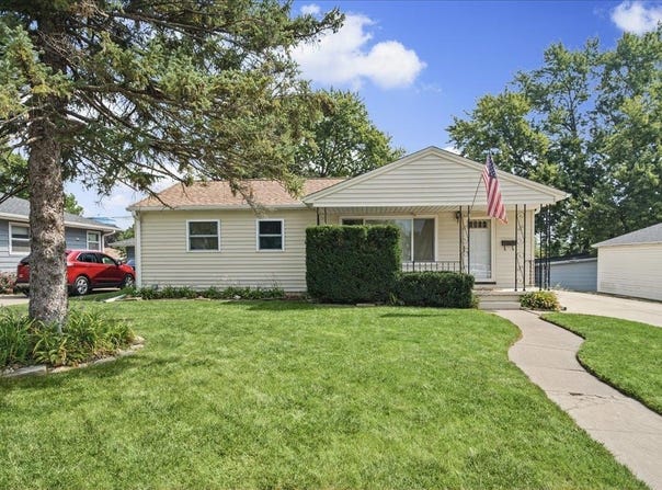 1137 Scott Avenue, Waterloo, IA 50701