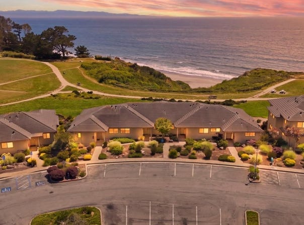 620 Seascape Resort DR, Aptos, CA 95003