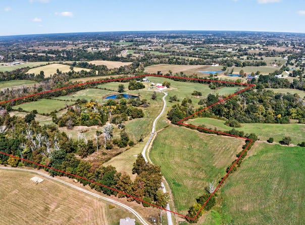 412 Carl Lay Lane, Harrodsburg, KY 40330