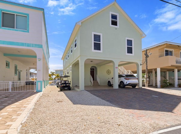 225 Normandy Drive, Key Largo, FL 33070