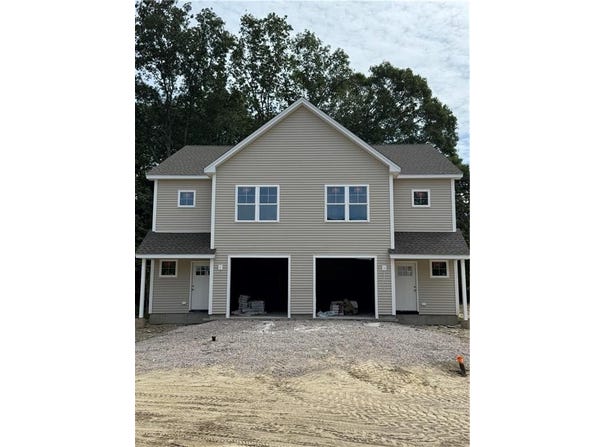 10 College Hill, Warwick, RI 02886