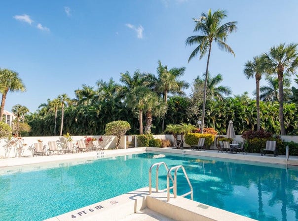2500 PRESIDENTIAL Way, West Palm Beach, FL 33401