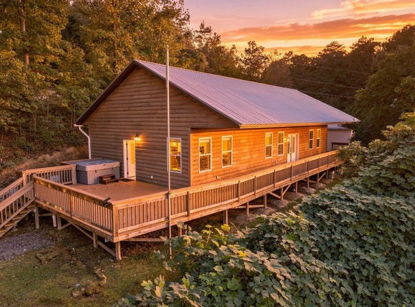 7 Ridgeway Drive, Bryson City, NC 28713