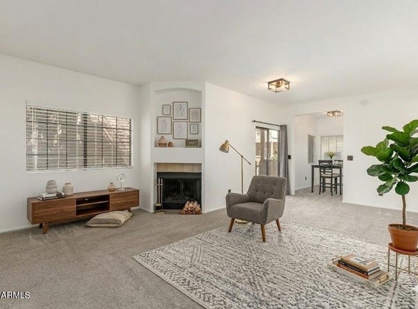 930 N MESA Drive, Mesa, AZ 85201