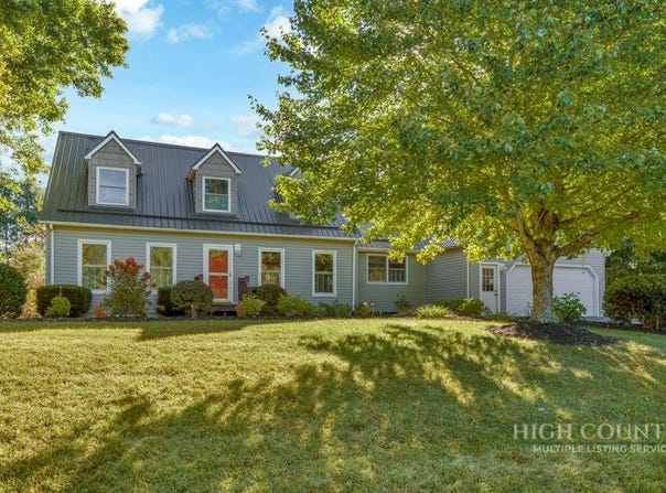 177 Amberidge Dr, Jefferson, NC 28640