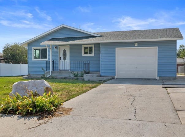 1012 11th Ave, Laurel, MT 59044