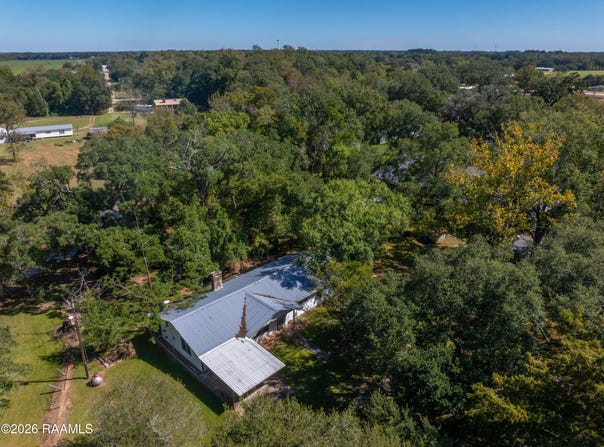 2179 Main Highway, Arnaudville, LA 70512