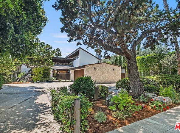 515 N Roxbury Dr, Beverly Hills, CA 90210