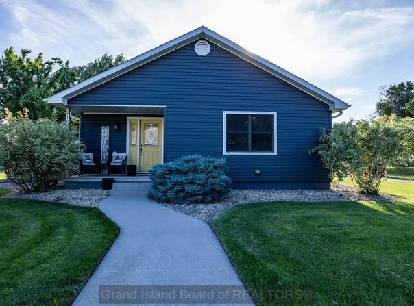 12120 S 2nd Street, Ayr, NE 68925