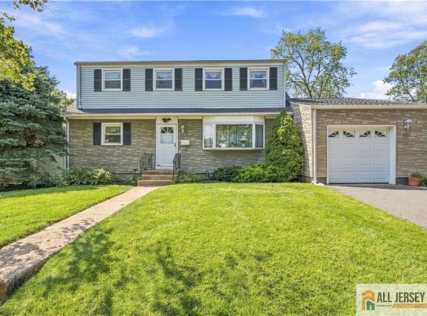 110 Stony Road, Edison, NJ 08817