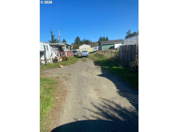 63649 S BARVIEW Rd, CoosBay, OR 97420