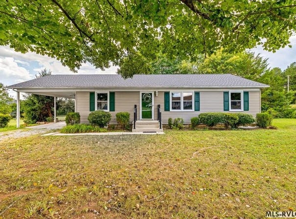 802 Woodland Drive, South Hill, VA 23970
