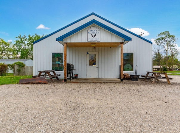215 E Wall Street, Sturgeon, MO 65284