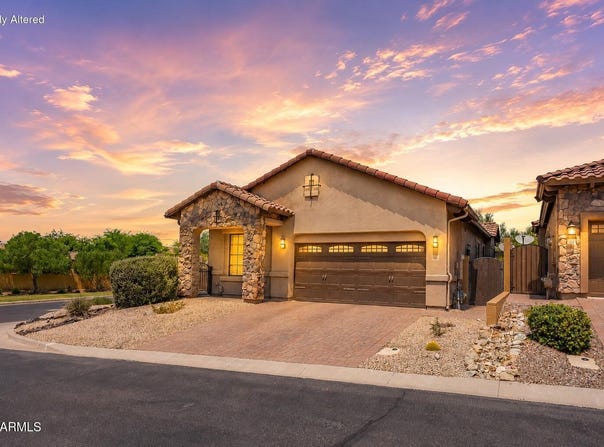 8748 E INCA Circle, Mesa, AZ 85207