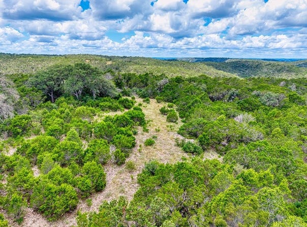 1702 Pinon Loop, Camp Wood, TX 78833
