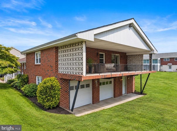 2420 7TH Street, BETHLEHEM, PA 18020
