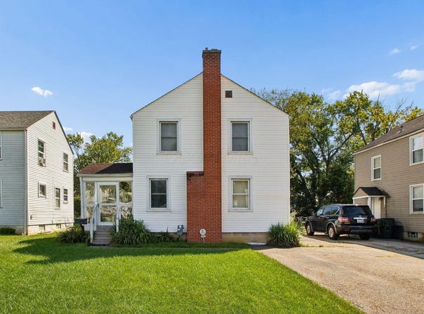 2422 Bretton Place, Columbus, OH 43211