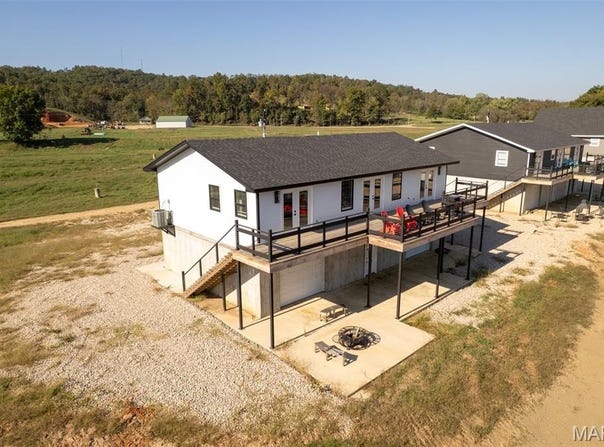 235 Riverside Drive, Van Buren, MO 63965