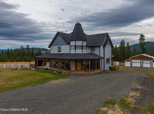 149 Meadow Rd, St. Maries, ID 83861