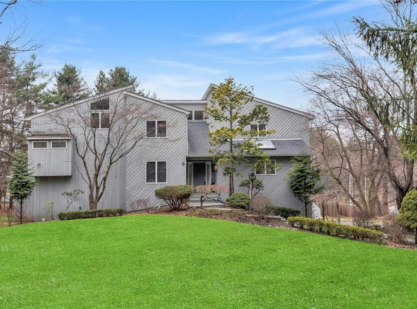 Monsey, NY 10952