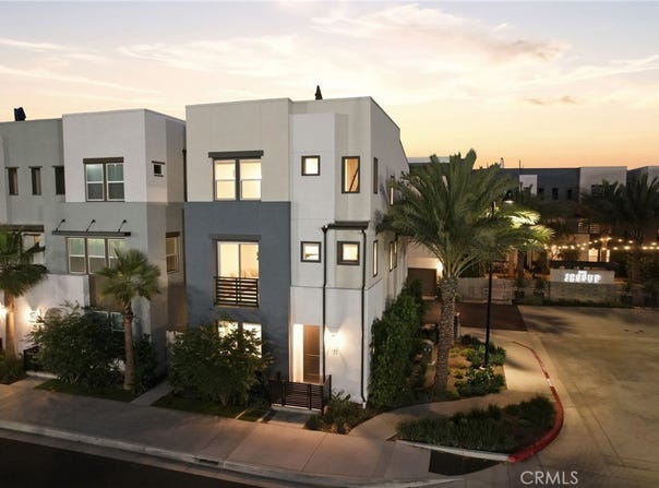 133 Jessup, Tustin, CA 92780