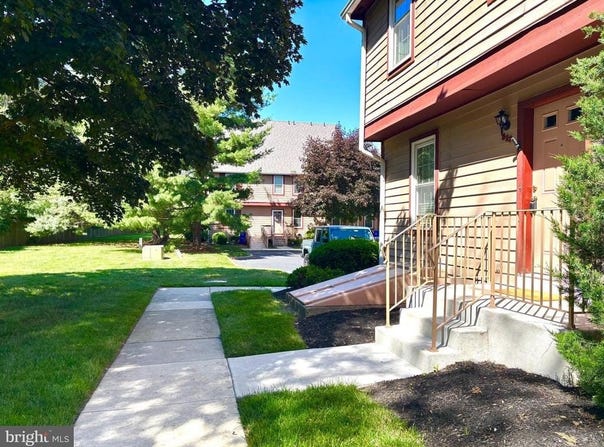 822 WESTFIELD DRIVE, CINNAMINSON, NJ 08077