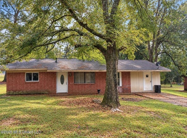 102 Lady Catherine Road, Pelahatchie, MS 39145