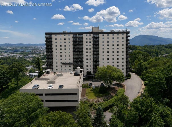 1131 Stringers Ridge Road, Chattanooga, TN 37405