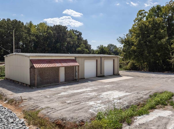 Webster St, Muscle Shoals, AL 35661